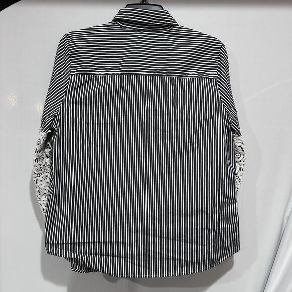 Chicos Shirt Womens 10 Gray White Stripe Button Front Lace Long Sleeve Blouse - Picture 4 of 8